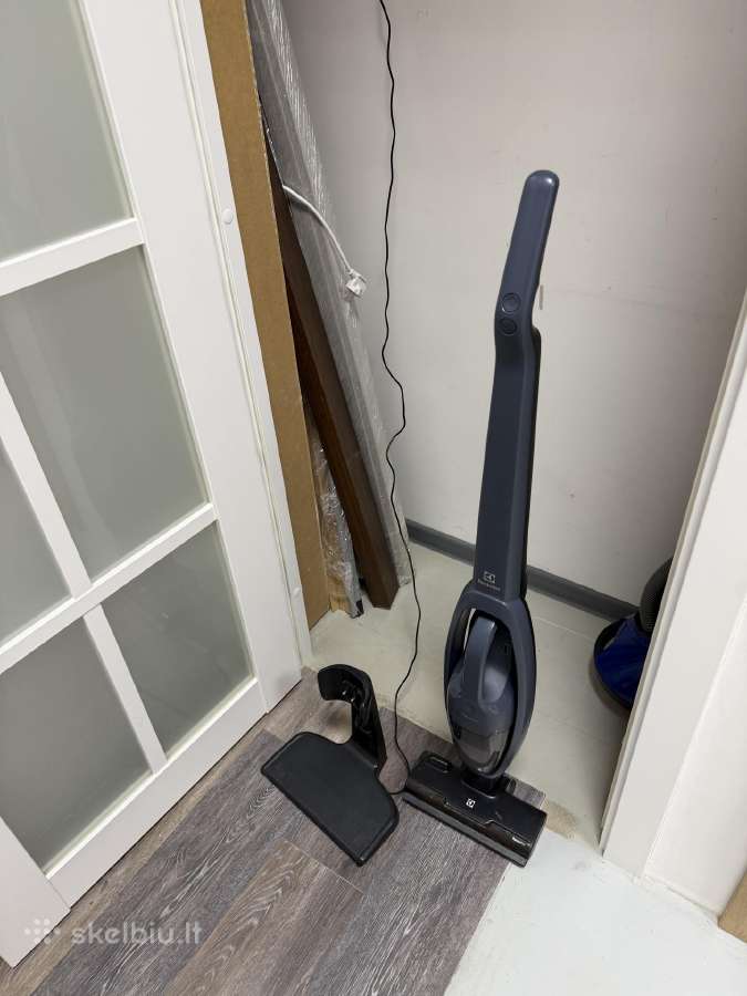 Dulkių siurblys - šluota Electrolux Clean 600 - nuotraukos Nr. 12
