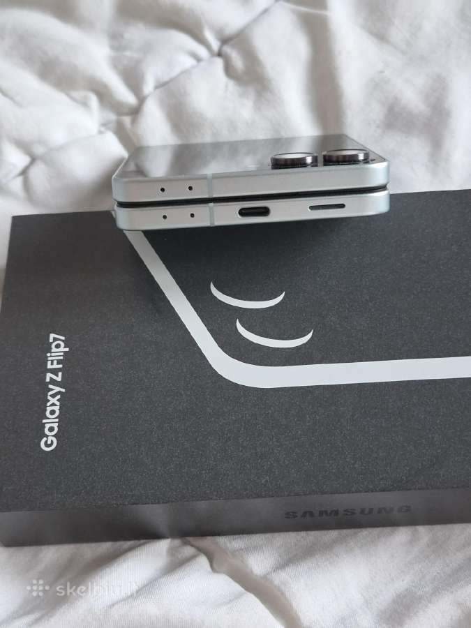 Samsung Galaxy Z Flip7 12 GB / 256 GB - nuotraukos Nr. 10