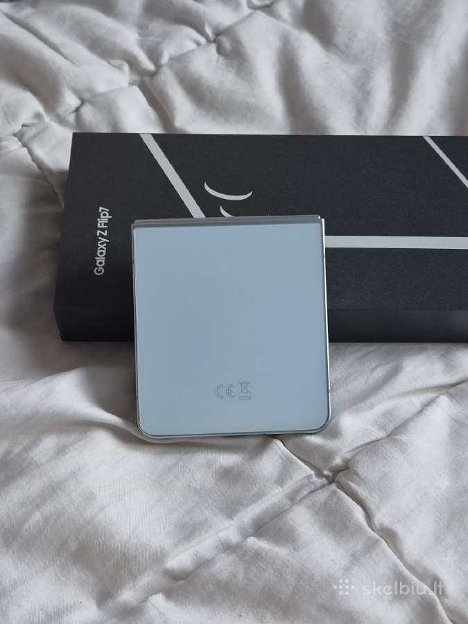 Samsung Galaxy Z Flip7 12 GB / 256 GB - nuotraukos Nr. 6