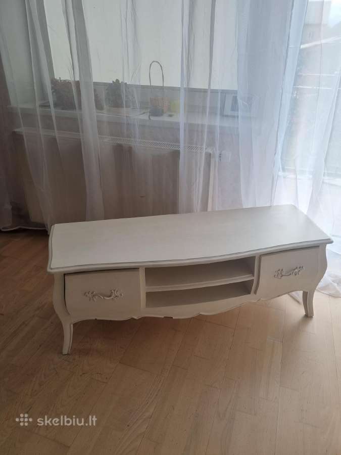 Parduodama balta naudota TV spintelė su stalčiais - nuotraukos Nr. 3