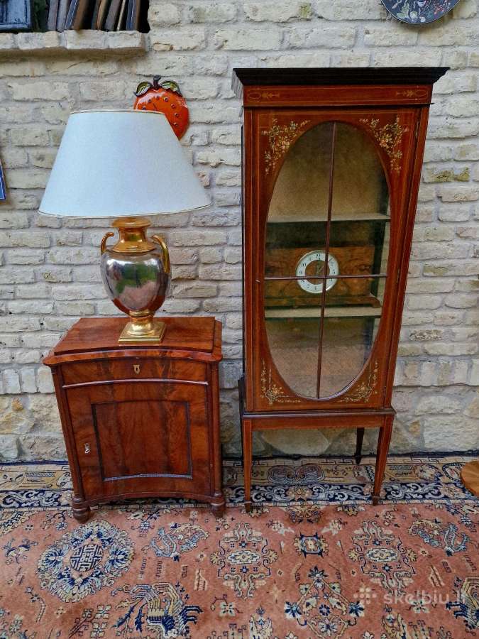 Vintažinė raudonmedžio indauja/vitrina - nuotraukos Nr. 33
