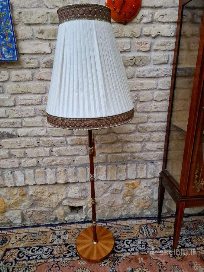 Vintažinis Art Nouveau riešutmedžšio toršeras - nuotraukos Nr. 3