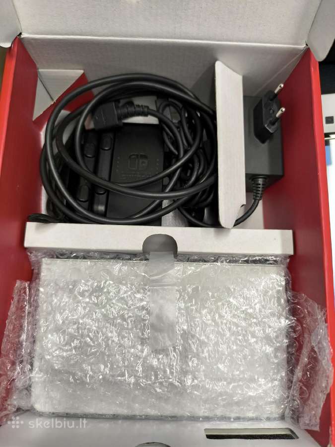 Atrištas Nintendo Switch Oled 256gb 30 žaidimų - nuotraukos Nr. 2