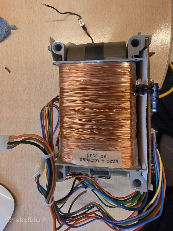 Galios transformatorius is Bang olufsen Beocenter - nuotraukos Nr. 3