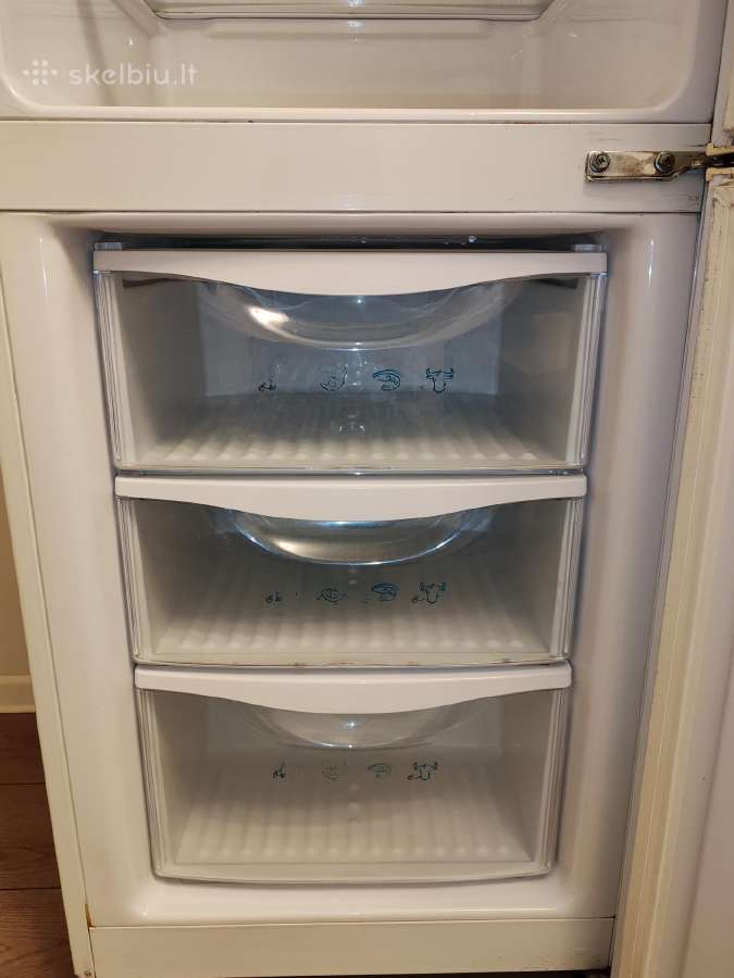 Šaldytuvas Samsung - nuotraukos Nr. 8