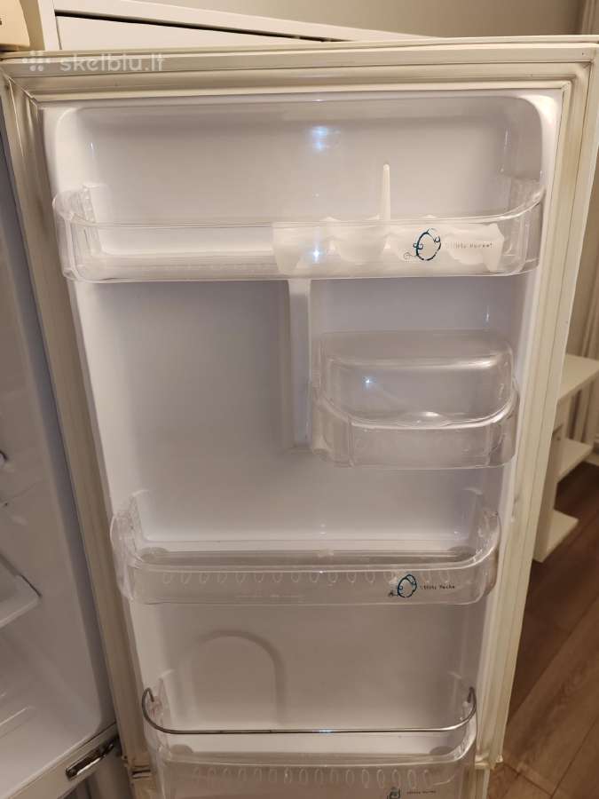 Šaldytuvas Samsung - nuotraukos Nr. 12
