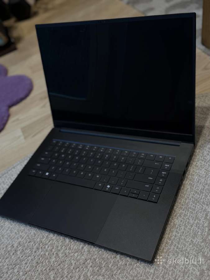 Razer Blade 16 Oled - nuotraukos Nr. 2