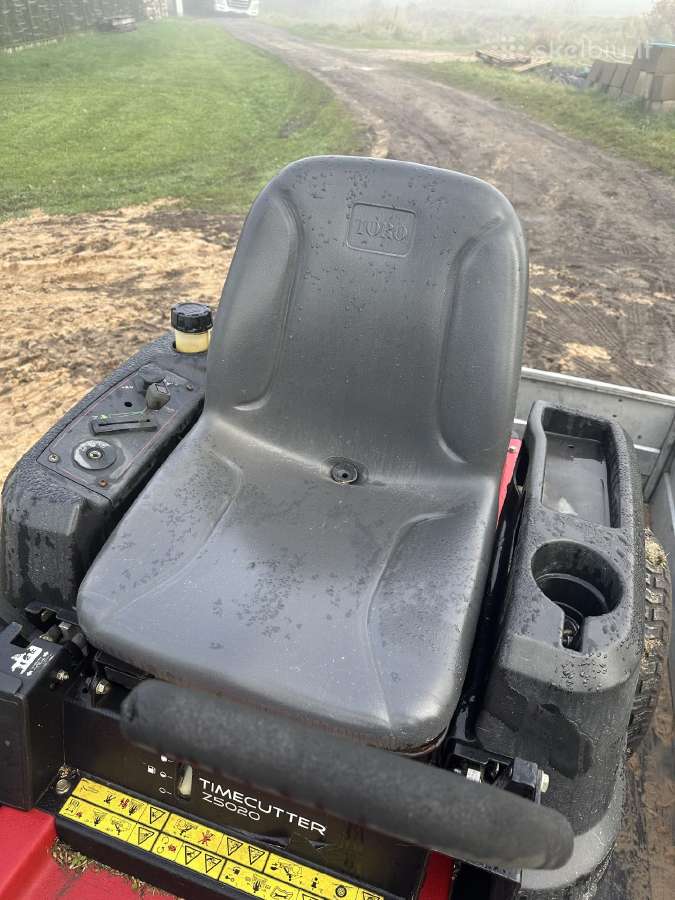 Toro Z5020 nulinio apsisukimo traktoriukas - nuotraukos Nr. 7
