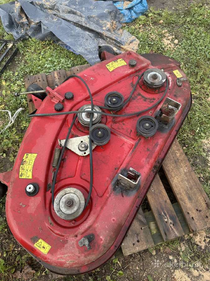 Toro Z5020 nulinio apsisukimo traktoriukas - nuotraukos Nr. 9