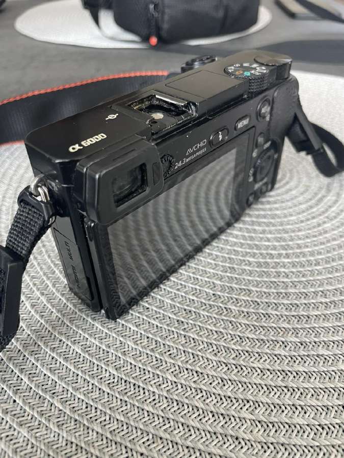 Sony A6000 + 2 objektyvai 16-50 Oss ir 55-210 Oss - nuotraukos Nr. 5