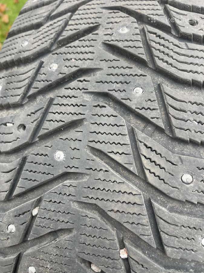 Parduodu žiemine dygliuotas padangas 215/55r18 - nuotraukos Nr. 3