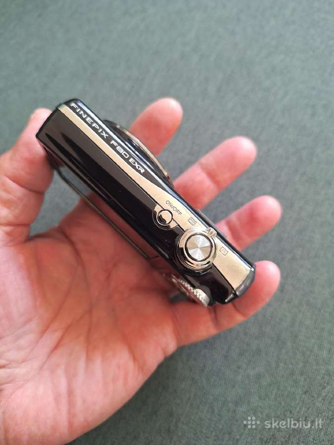 Fujifilm skatmeninė kamera - nuotraukos Nr. 2