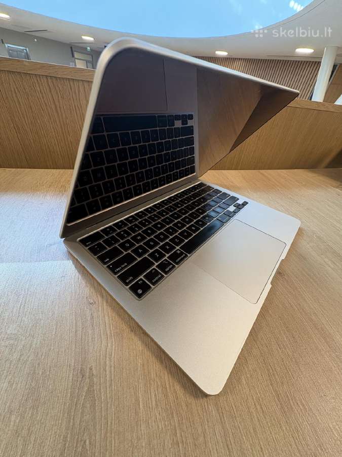 MacBook Air M2, 2022 - nuotraukos Nr. 3