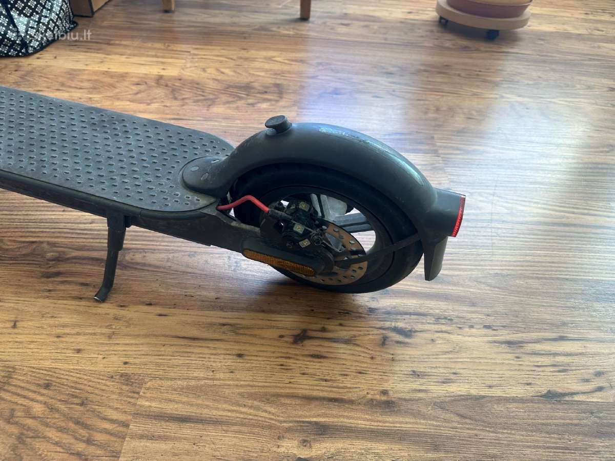 Xiaomi Mi Electric Scooter 1s - nuotraukos Nr. 2
