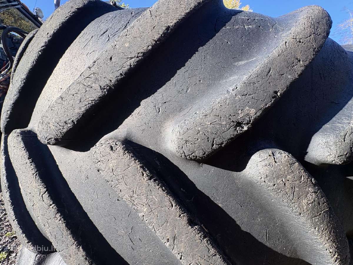 650/65r42 540/65r30 Michelin traktoriaus ratai - nuotraukos Nr. 12
