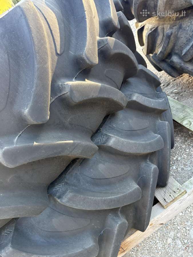 520/85r46-42 420/85r34-30 traktoriaus dubliai - nuotraukos Nr. 3
