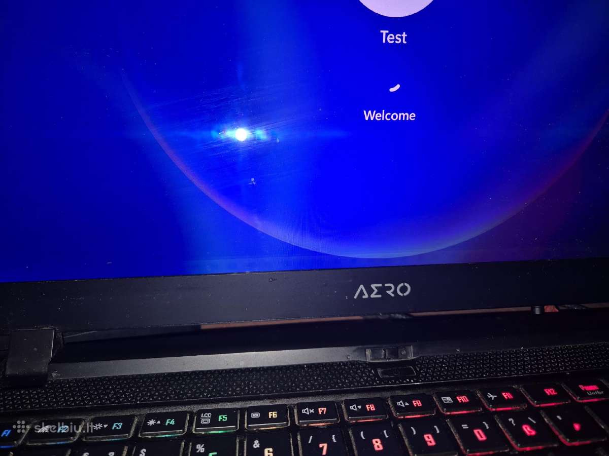 Gigabyte Aero15 Oled i9 32gb RAM Rtx 2070 8gb 1tb - nuotraukos Nr. 2