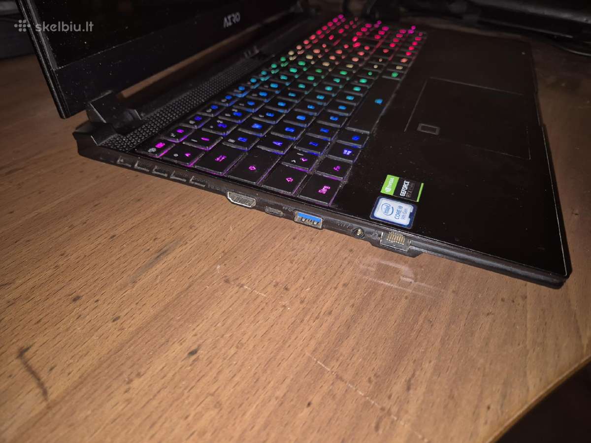 Gigabyte Aero15 Oled i9 32gb RAM Rtx 2070 8gb 1tb - nuotraukos Nr. 3