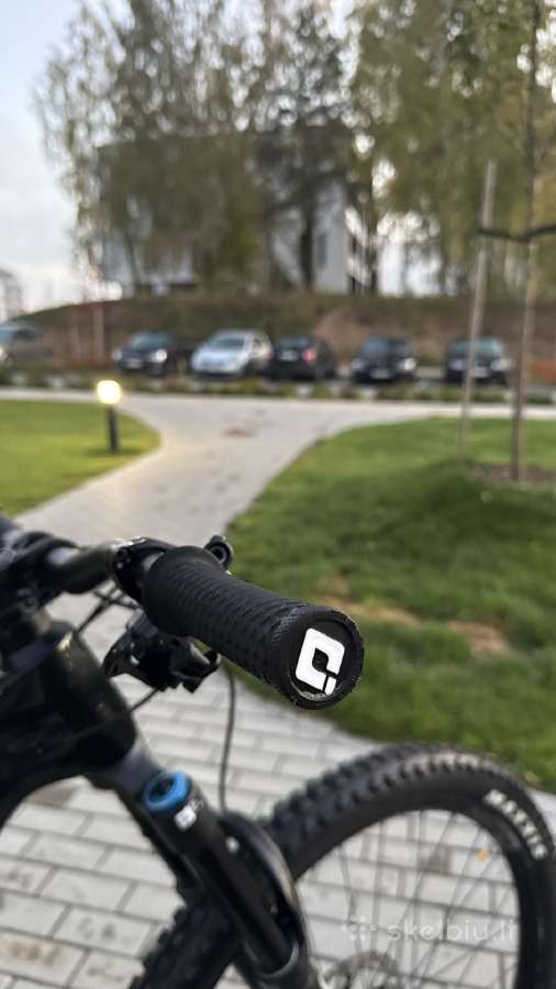 Canyon Spectral CF 8 - nuotraukos Nr. 10