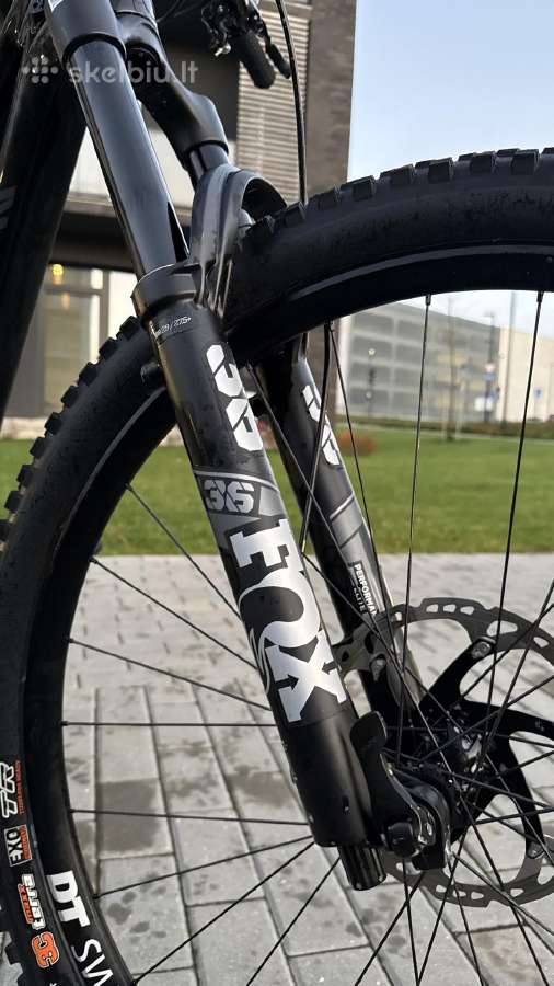 Canyon Spectral CF 8 - nuotraukos Nr. 4