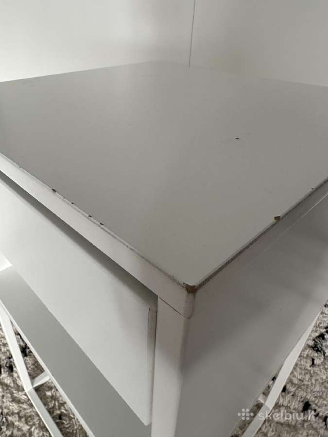 Vikhammer naktinis staliukas iš Ikea - nuotraukos Nr. 4