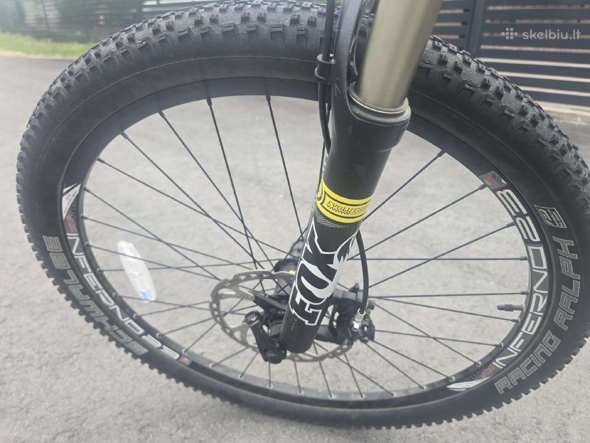 Lengvas karboninis kalnų dviratis Fuji – 19"/26" - nuotraukos Nr. 5