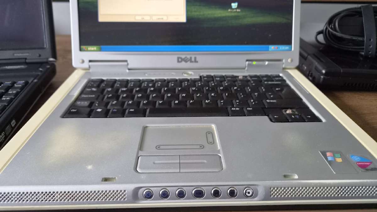 Dell vostro 1510 kolekcinio stovio - nuotraukos Nr. 12