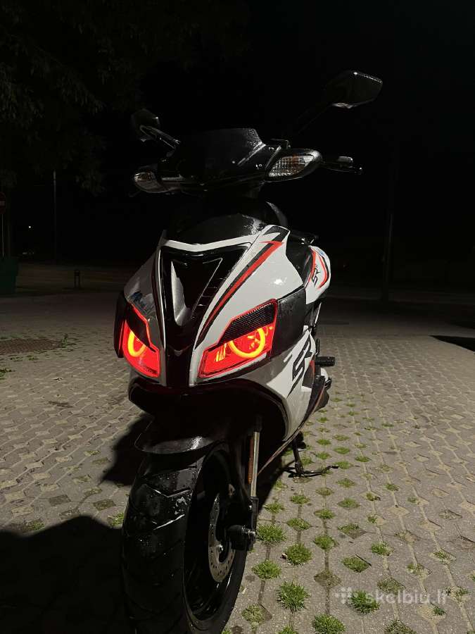 Aprilia sr 2014 metu - nuotraukos Nr. 2