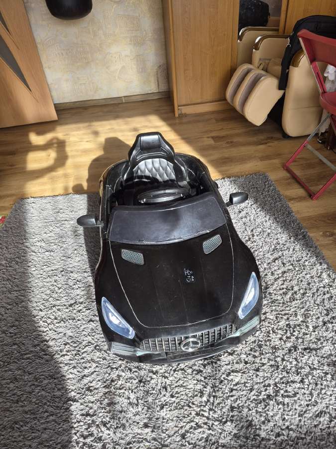 Vaikiška automobilis Mercedes - nuotraukos Nr. 2