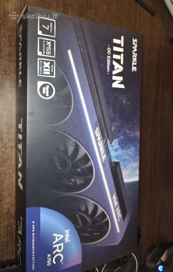 Intel Arc A750 8 GB Gddr6 Sparkle Titan Oc. - nuotraukos Nr. 3