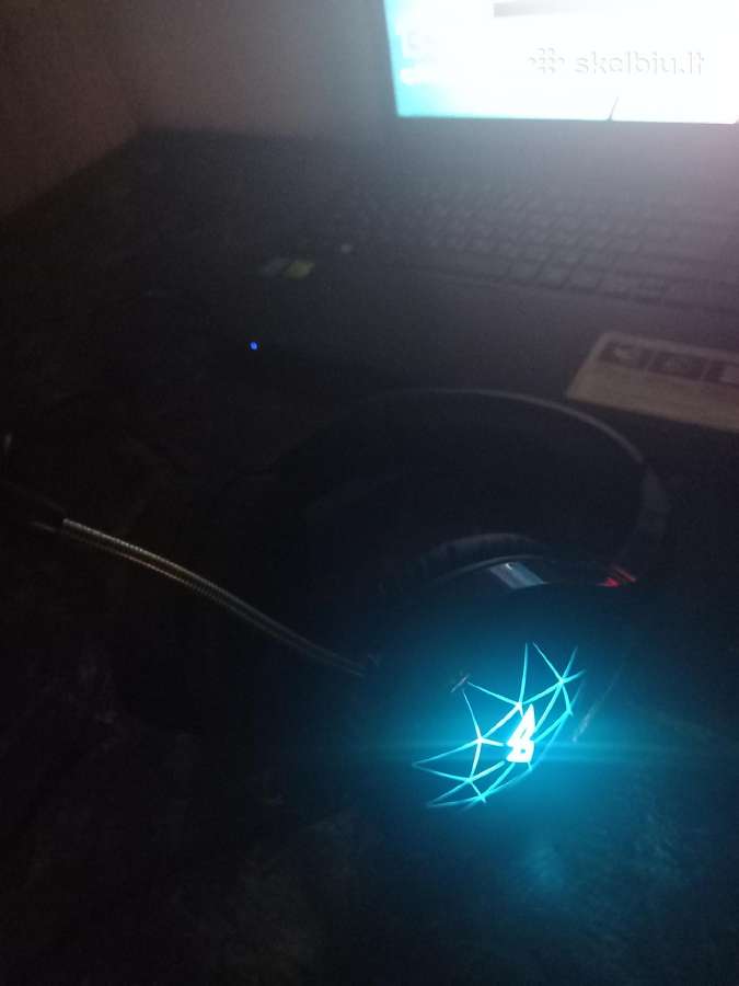 Geros būklės žaidimų ausinės su LED apšvietimu - nuotraukos Nr. 4