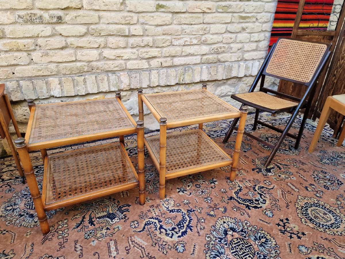 Vintažiniai medžio masyvo staliukai su ratangu - nuotraukos Nr. 25