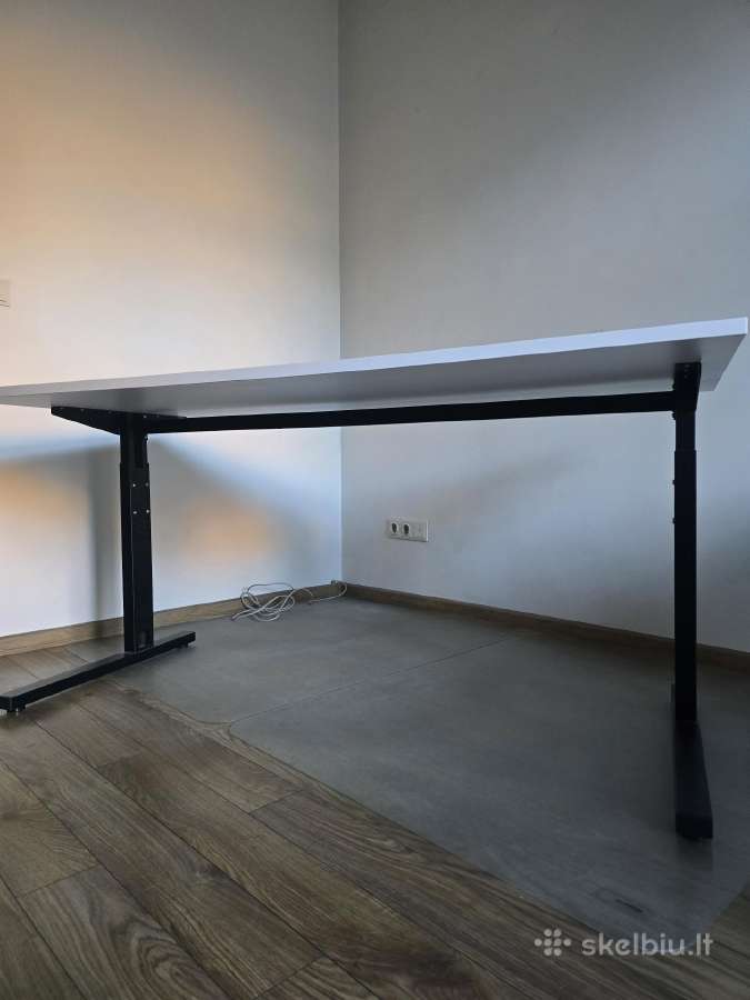 160x80 reguliuojamo aukščio stalas - nuotraukos Nr. 2