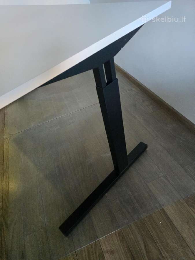 160x80 reguliuojamo aukščio stalas - nuotraukos Nr. 3