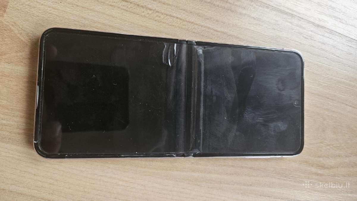 Parduodu Samsung flip 5 su defektais - nuotraukos Nr. 10