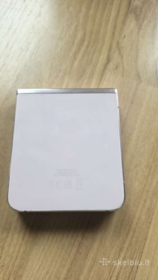 Parduodu Samsung flip 5 su defektais - nuotraukos Nr. 16