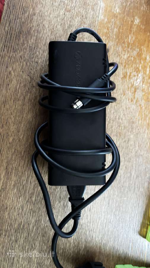 Xbox 360 E slim 500gb - nuotraukos Nr. 10