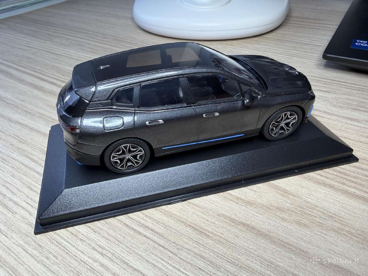 Parduodu Bmw IX 1/43 modeliuką - nuotraukos Nr. 3