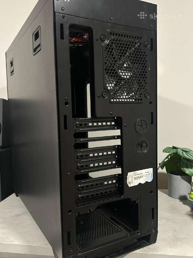 Serverinis korpusas Corsair obsidian series 650d - nuotraukos Nr. 9