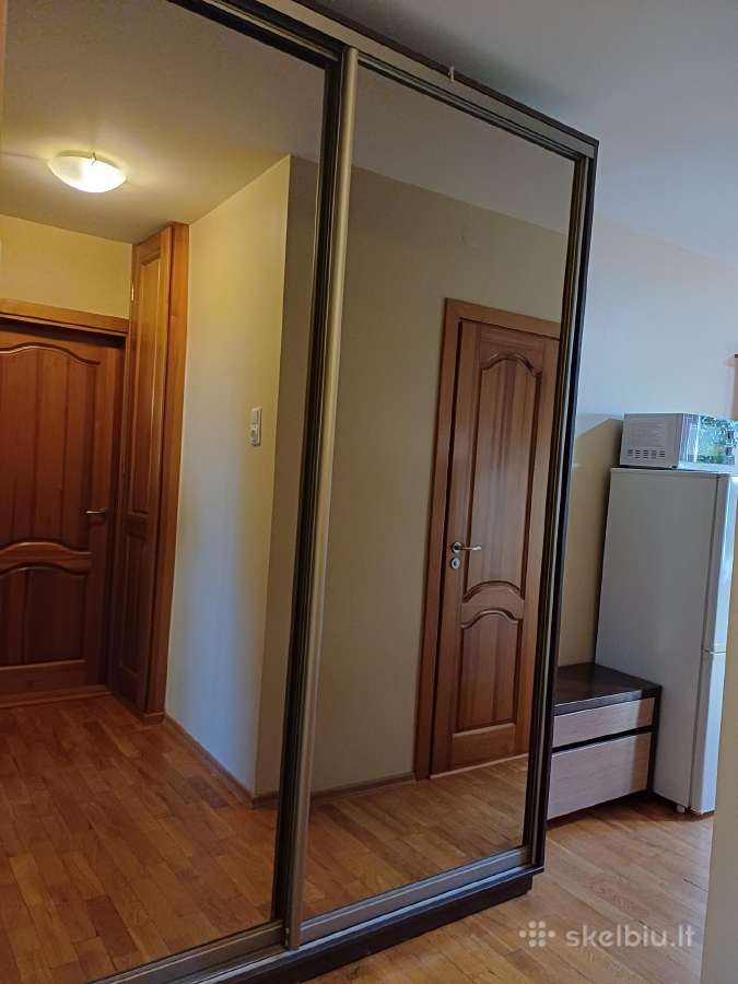 Išnuomojamas suremonuotas 1 k.butas Karoliniškėse - nuotraukos Nr. 9