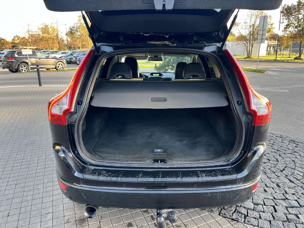 Volvo XC60 - nuotraukos Nr. 14