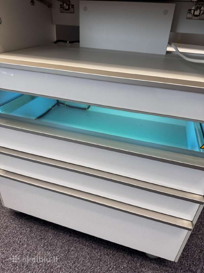 Podologinė spintelė Gerlach su Uv stalčiumi - nuotraukos Nr. 2