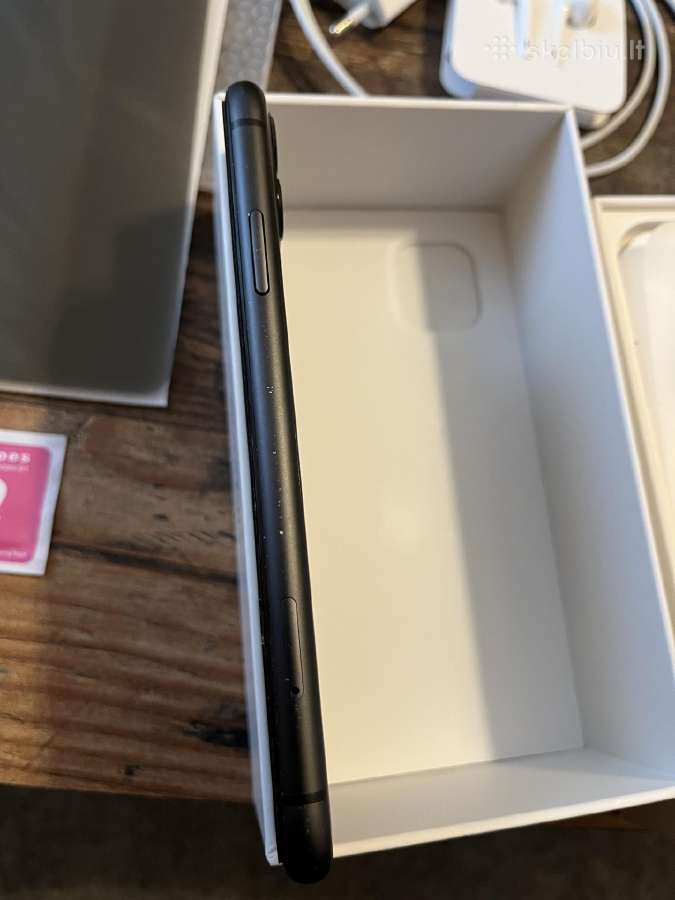 iPhone 11 64 GB battery health 76% - nuotraukos Nr. 8