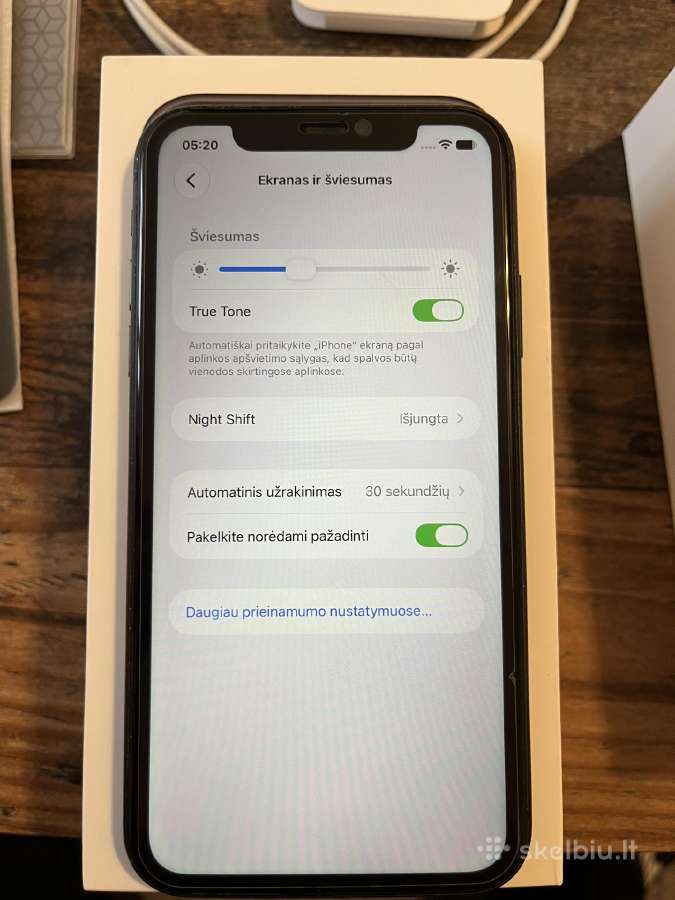 iPhone 11 64 GB battery health 76% - nuotraukos Nr. 11