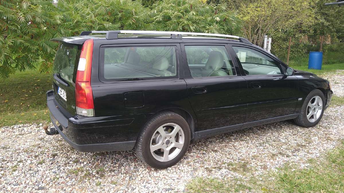 Volvo V70 - nuotraukos Nr. 2