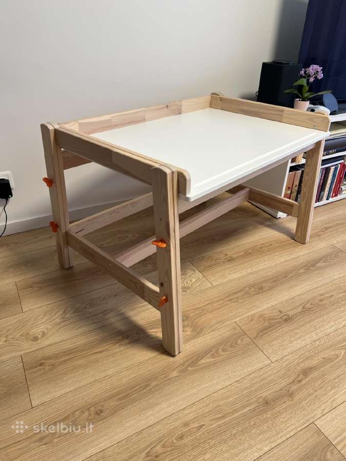 Vaikiškas rašomasis stalas Ikea Flisat - nuotraukos Nr. 3