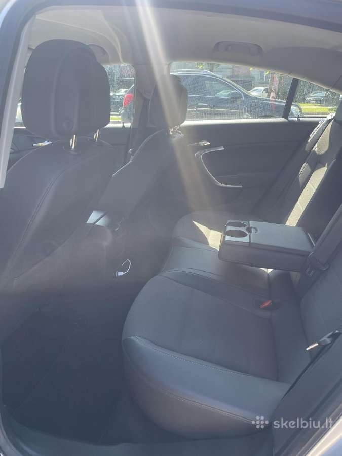 Opel Insignia - nuotraukos Nr. 9