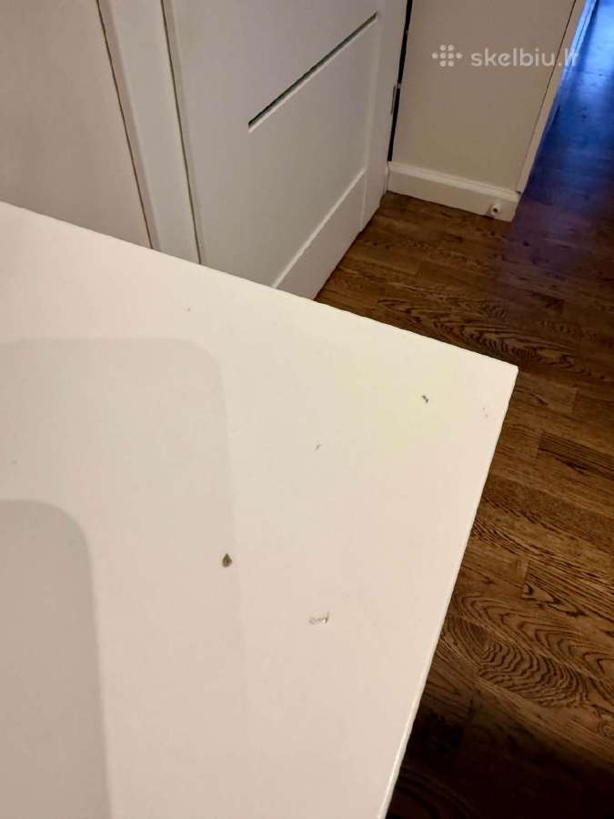 Kosmetinis staliukas Ikea - nuotraukos Nr. 5
