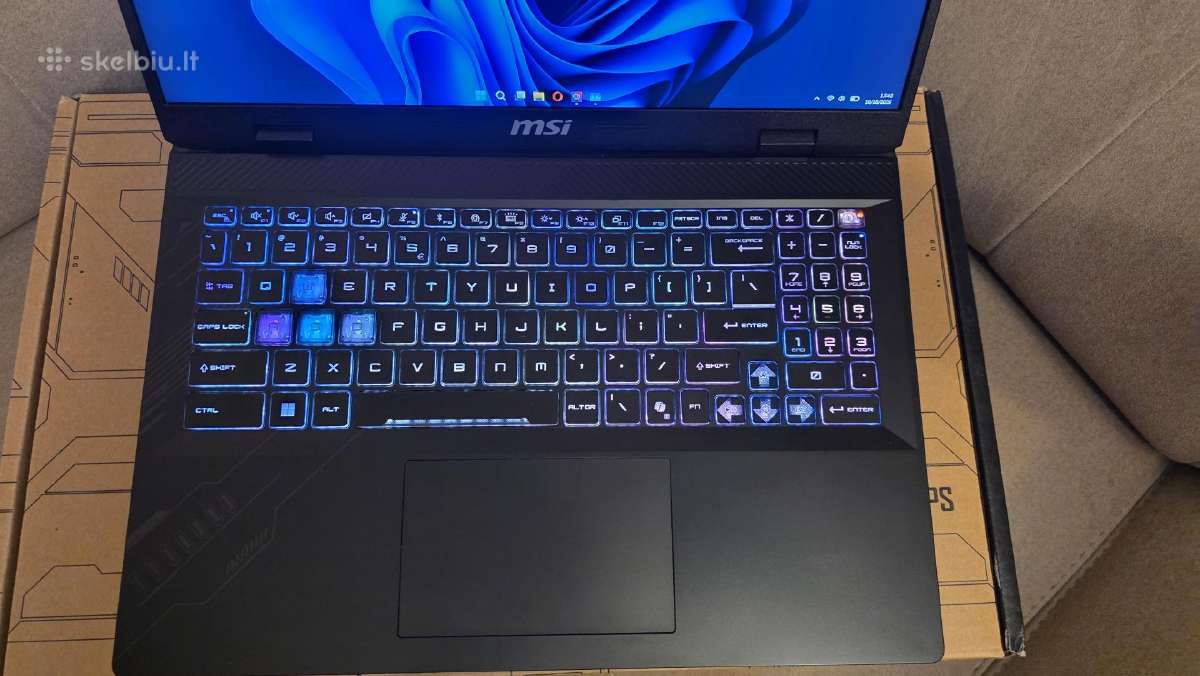 Msi Crosshair 16 Hx U7/64gb/5070/1tb - nuotraukos Nr. 3