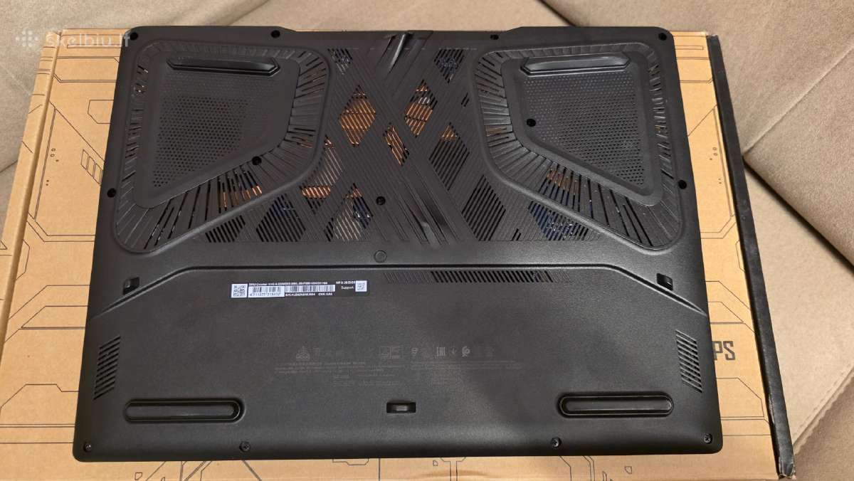 Msi Crosshair 16 Hx U7/64gb/5070/1tb - nuotraukos Nr. 5